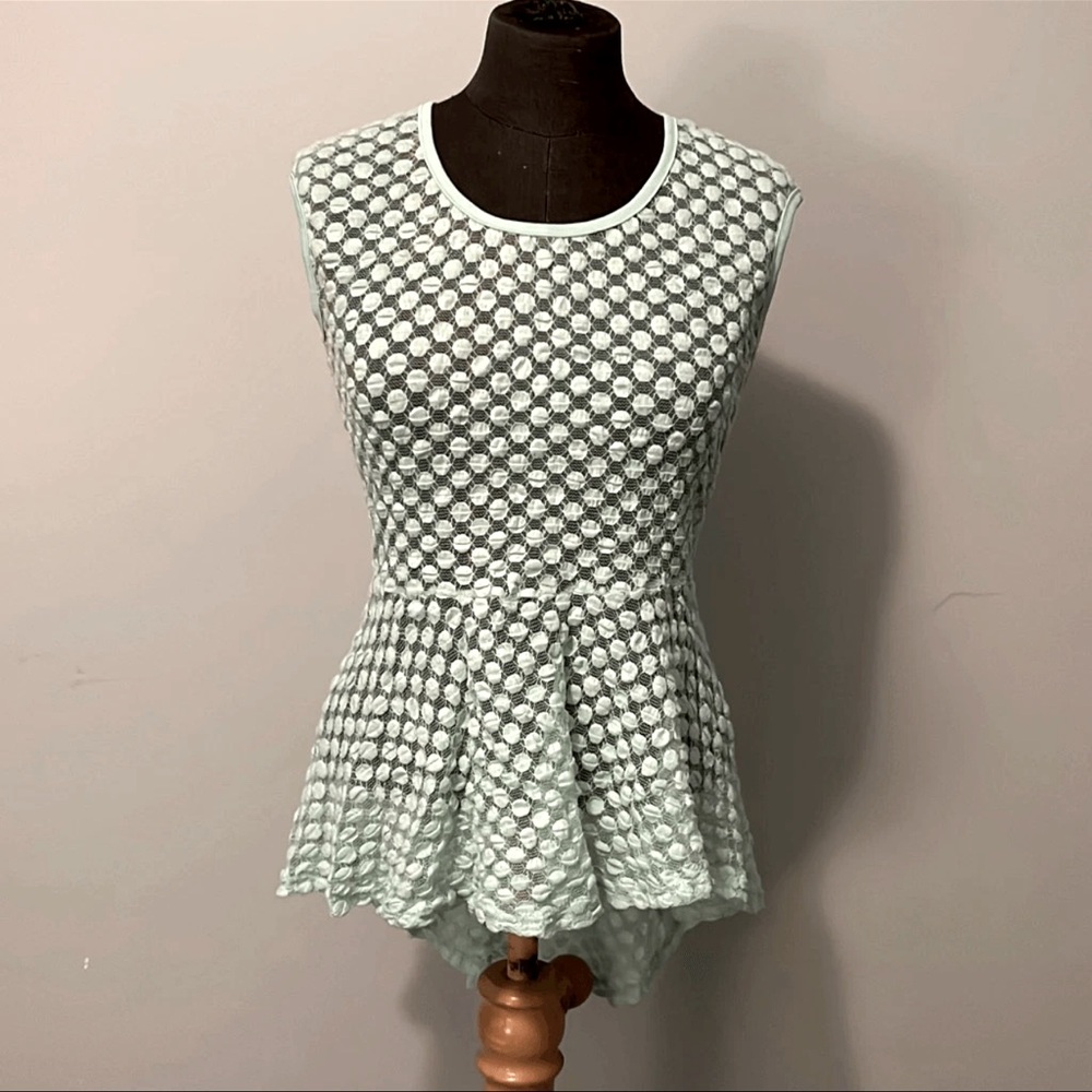 Lovely 153 Elegant Mint Green Lace Peplum Top Size Small